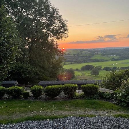 Efail Y Garn Bed & Breakfast Swansea Ngoại thất bức ảnh