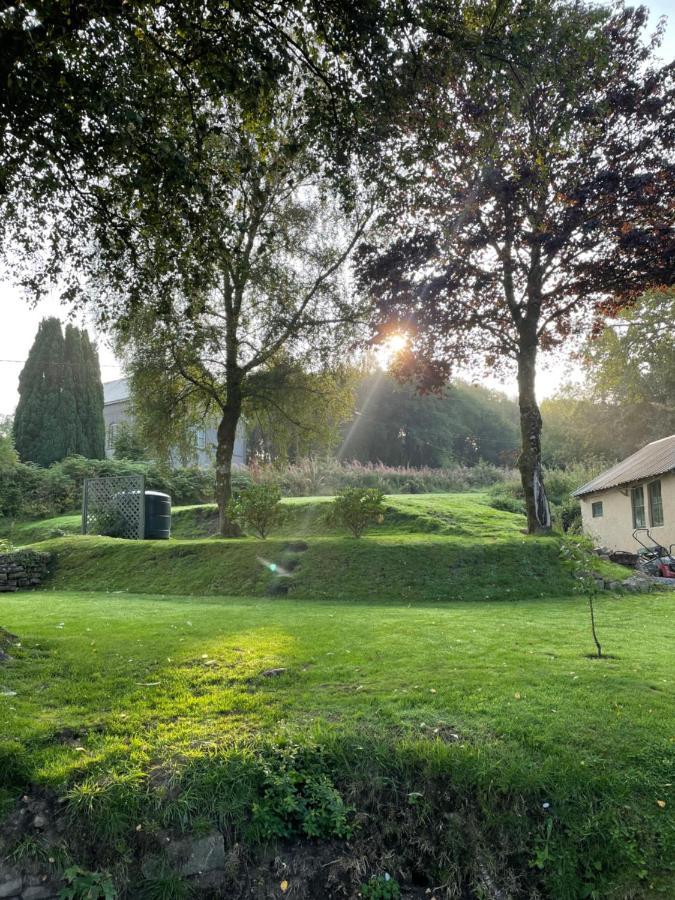 Efail Y Garn Bed & Breakfast Swansea Ngoại thất bức ảnh