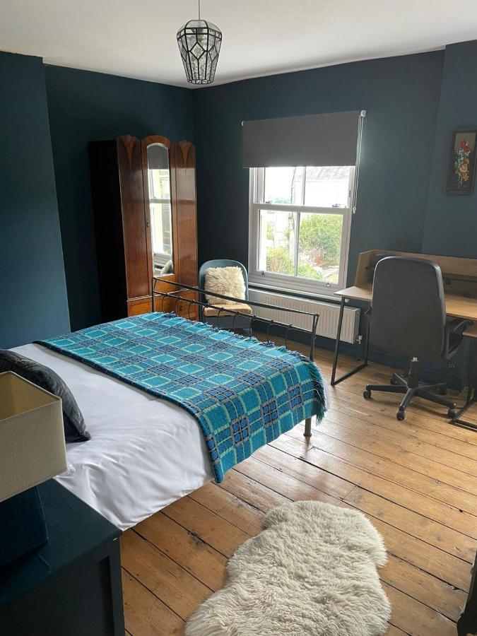 Efail Y Garn Bed & Breakfast Swansea Ngoại thất bức ảnh