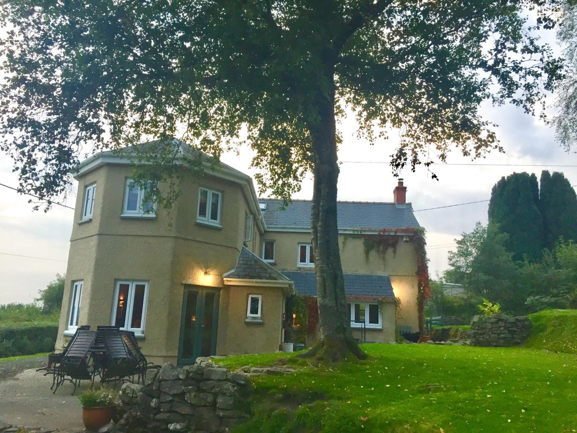 Efail Y Garn Bed & Breakfast Swansea Ngoại thất bức ảnh